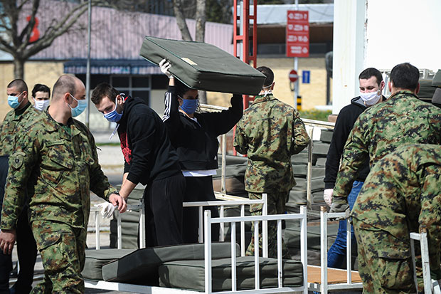 На Новосадском сајму  спремно првих  600 кревета (ВИДЕО/ФОТО)